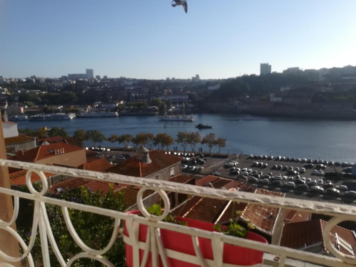 Oportobestview-smartstudio * Oporto